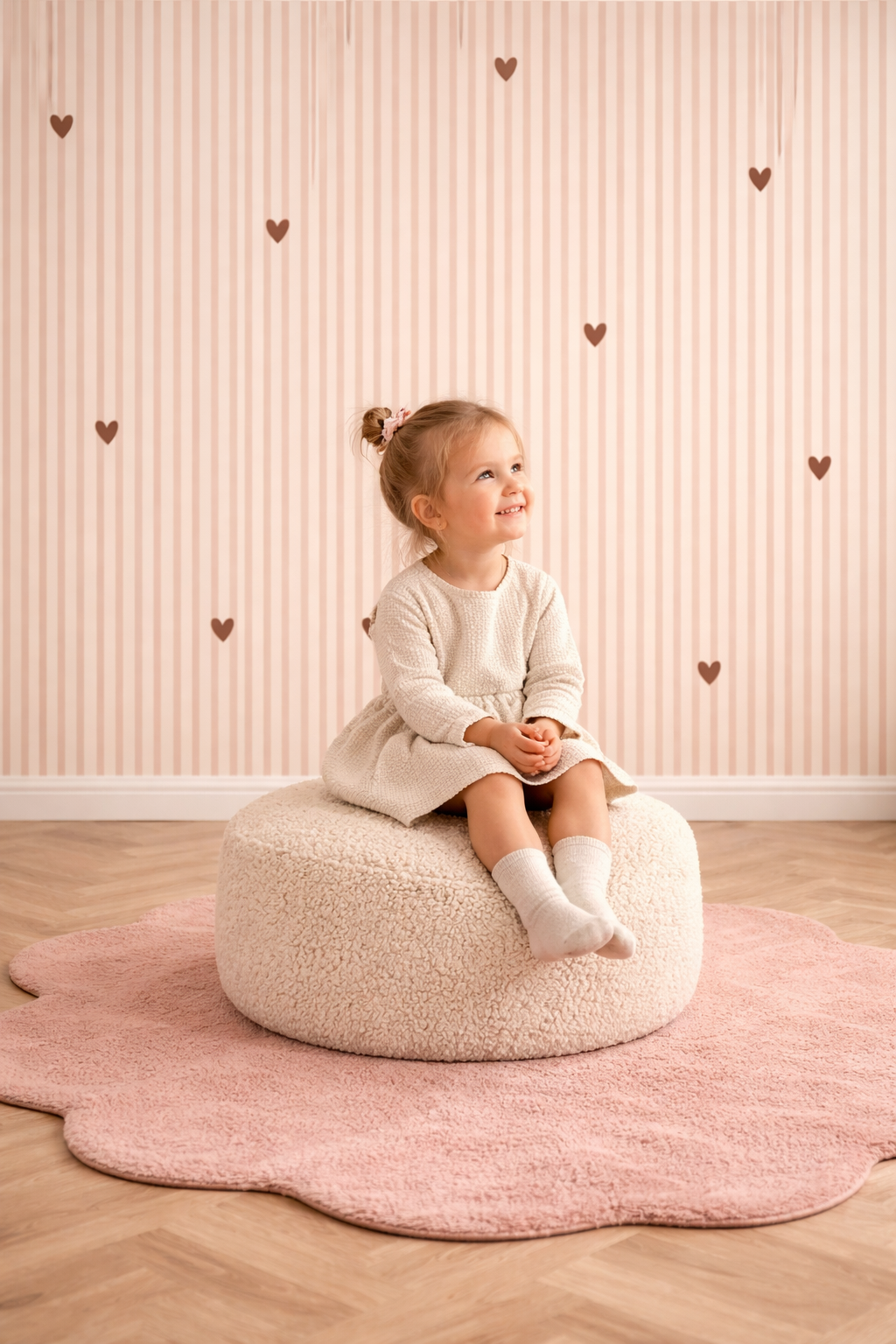 Behang Striped Hearts - powder blush