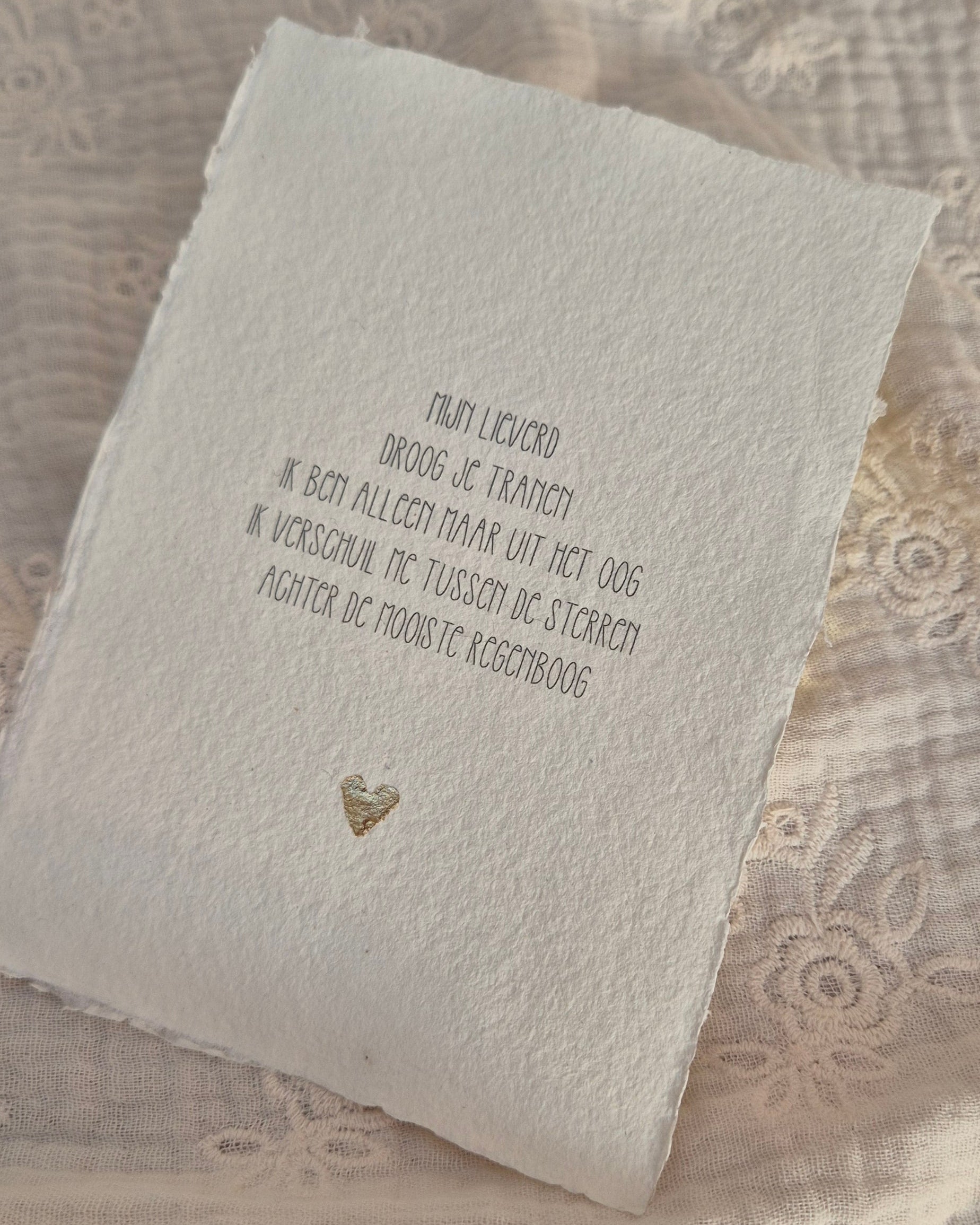 Gedichtje - Achter de mooiste regenboog