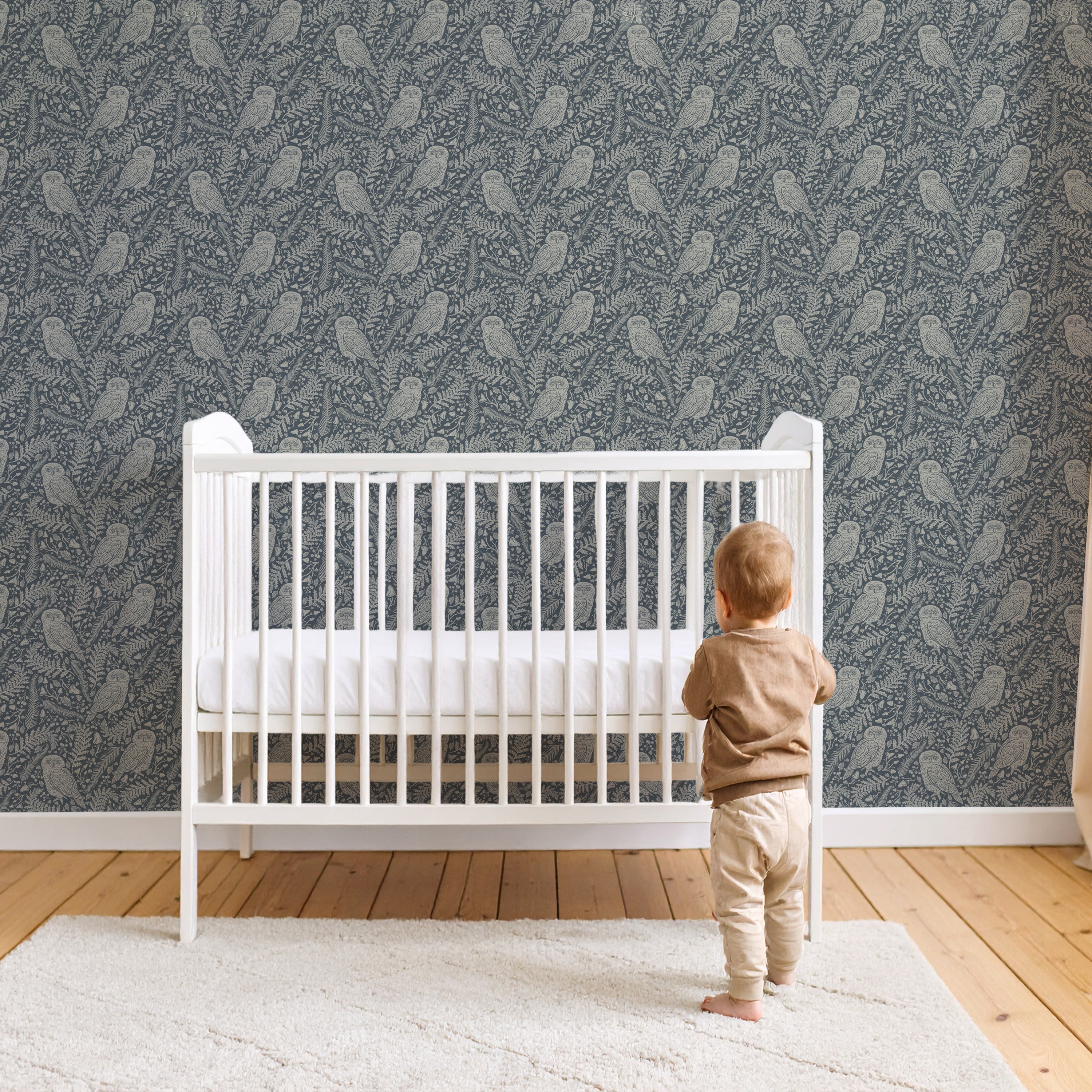 Behang Whispering Woods - blauw