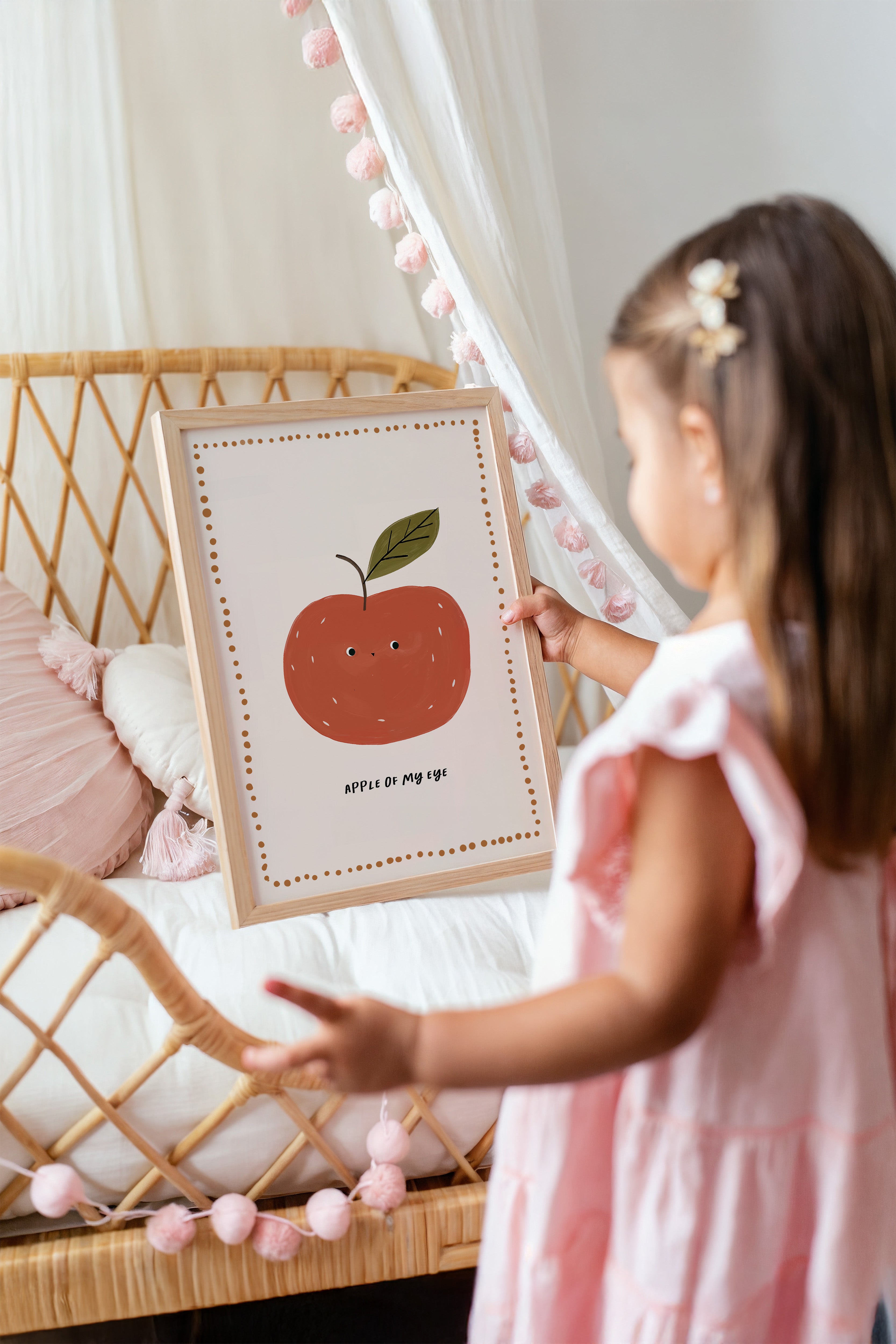 Children's room print - Apple of my eye