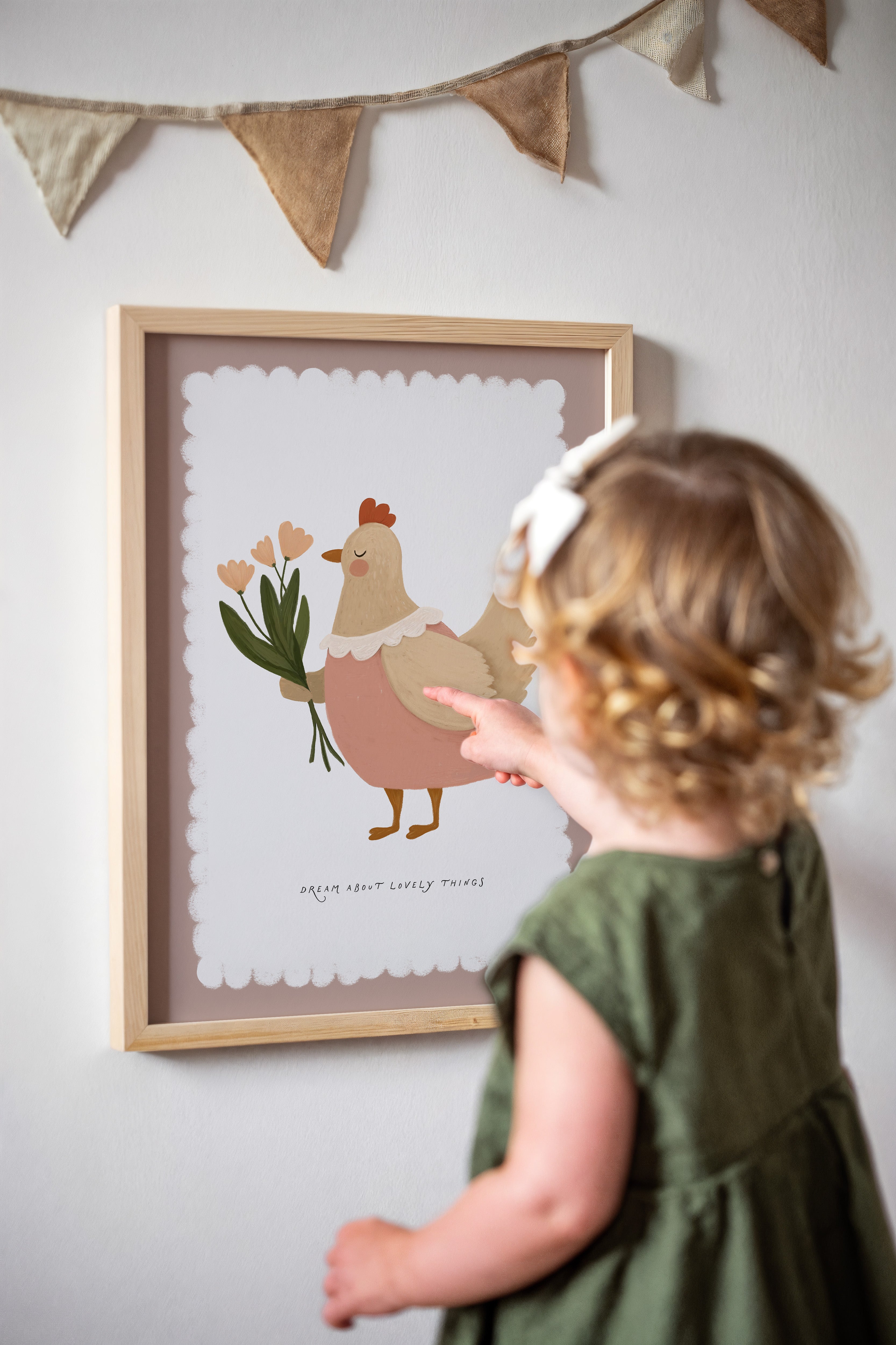 Children's room print - Retro chicken with flowers