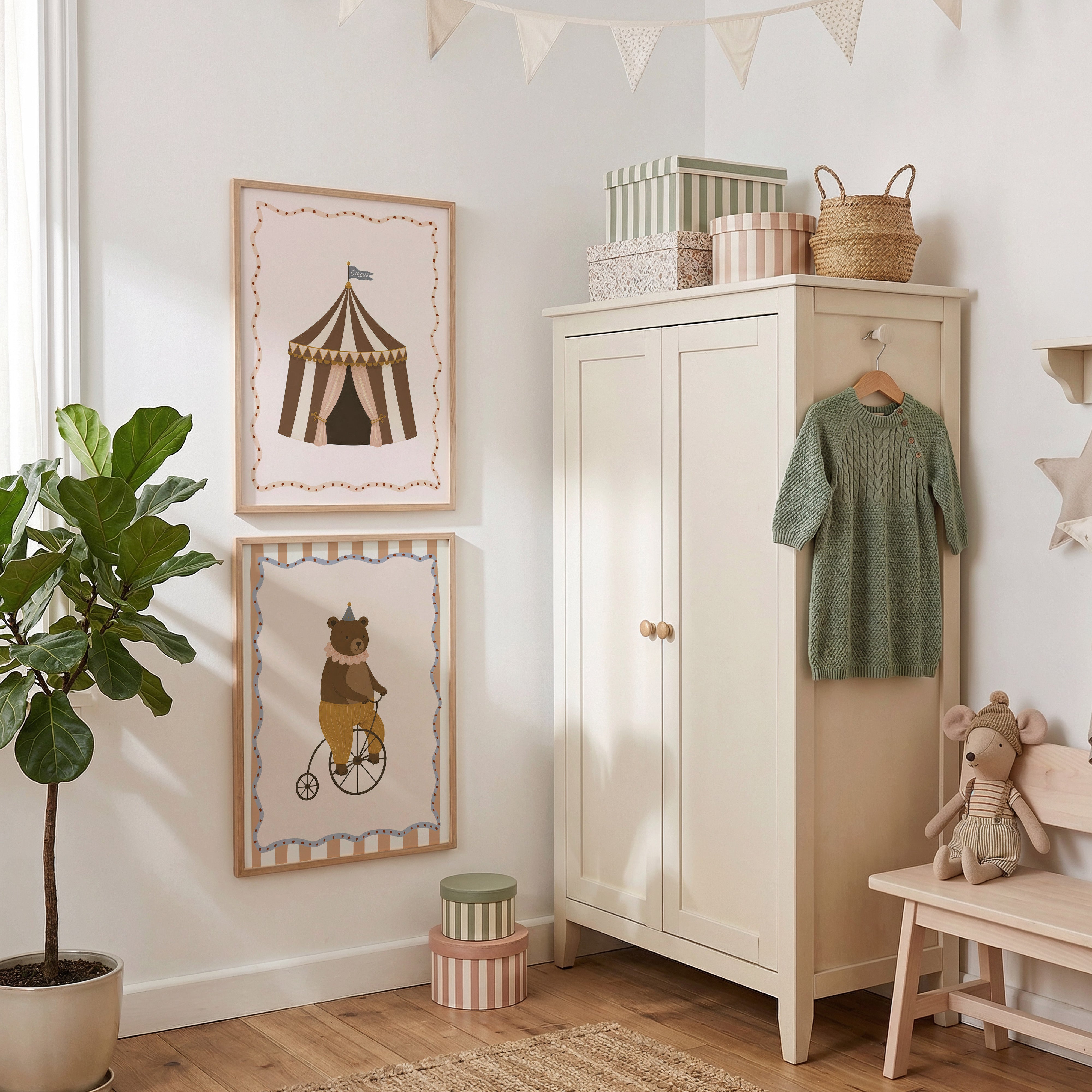 Kinderkamer poster - Circusbeer op eenwieler