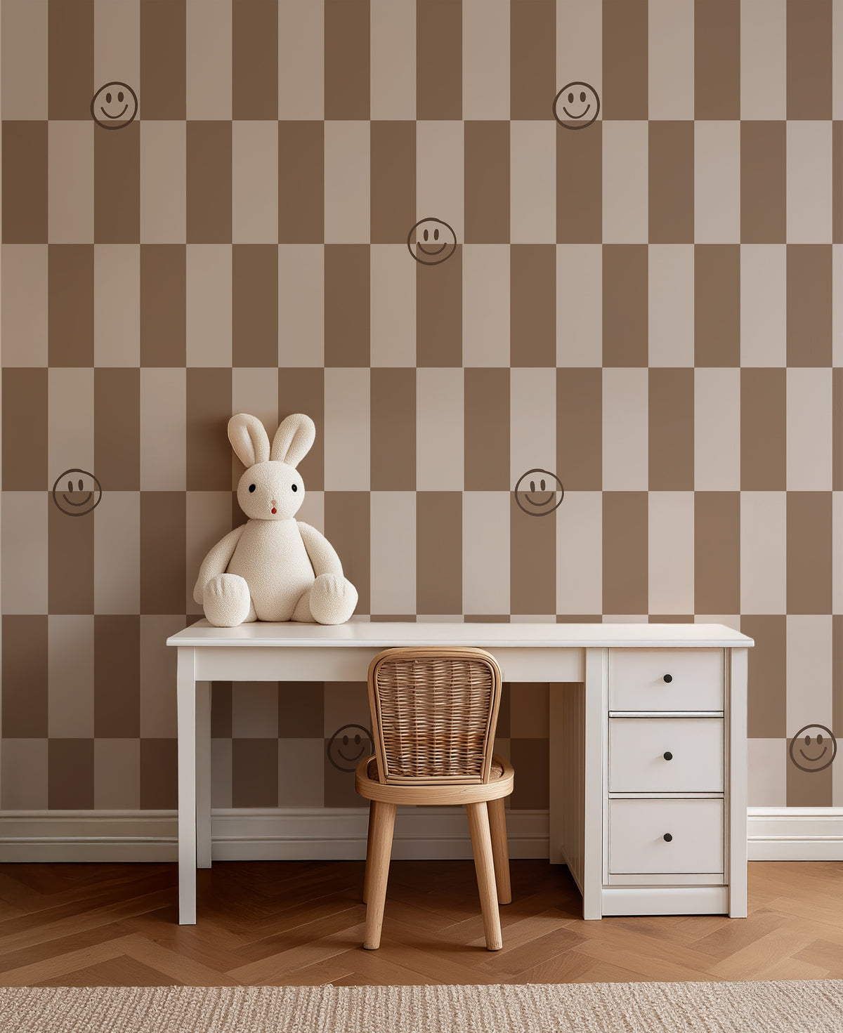 Lumi Smiles - mocca brown behang als achtergrond bij een kinderbureau