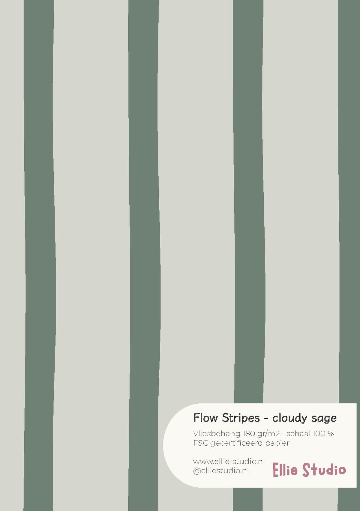 A4 behangstaal Flow Stripes - cloudy sage van ELLIE Studio: licht grijsgroen met saliegroene strepen