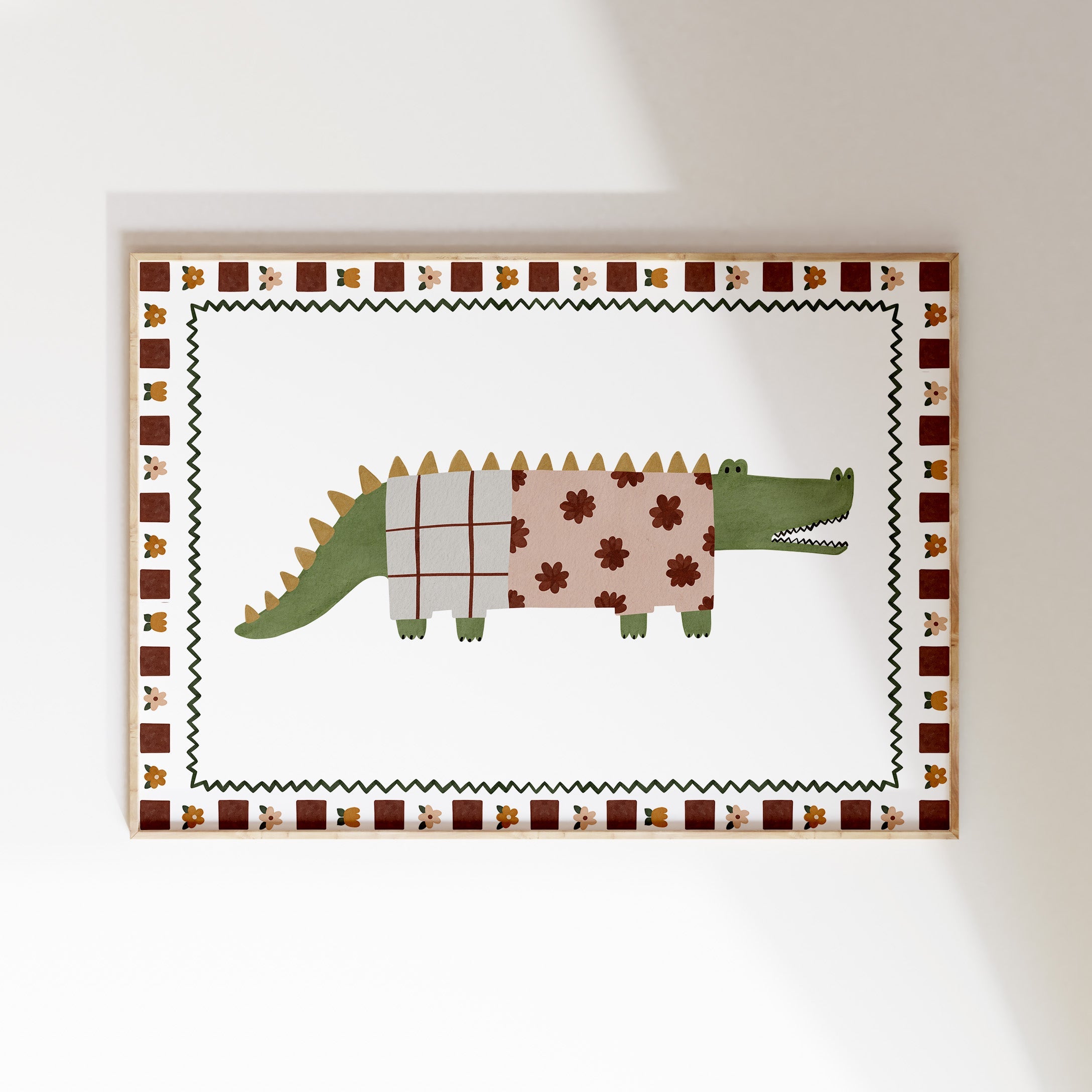 Retro kinderkamer poster - Krokodil met bloemen en ruitpatroon