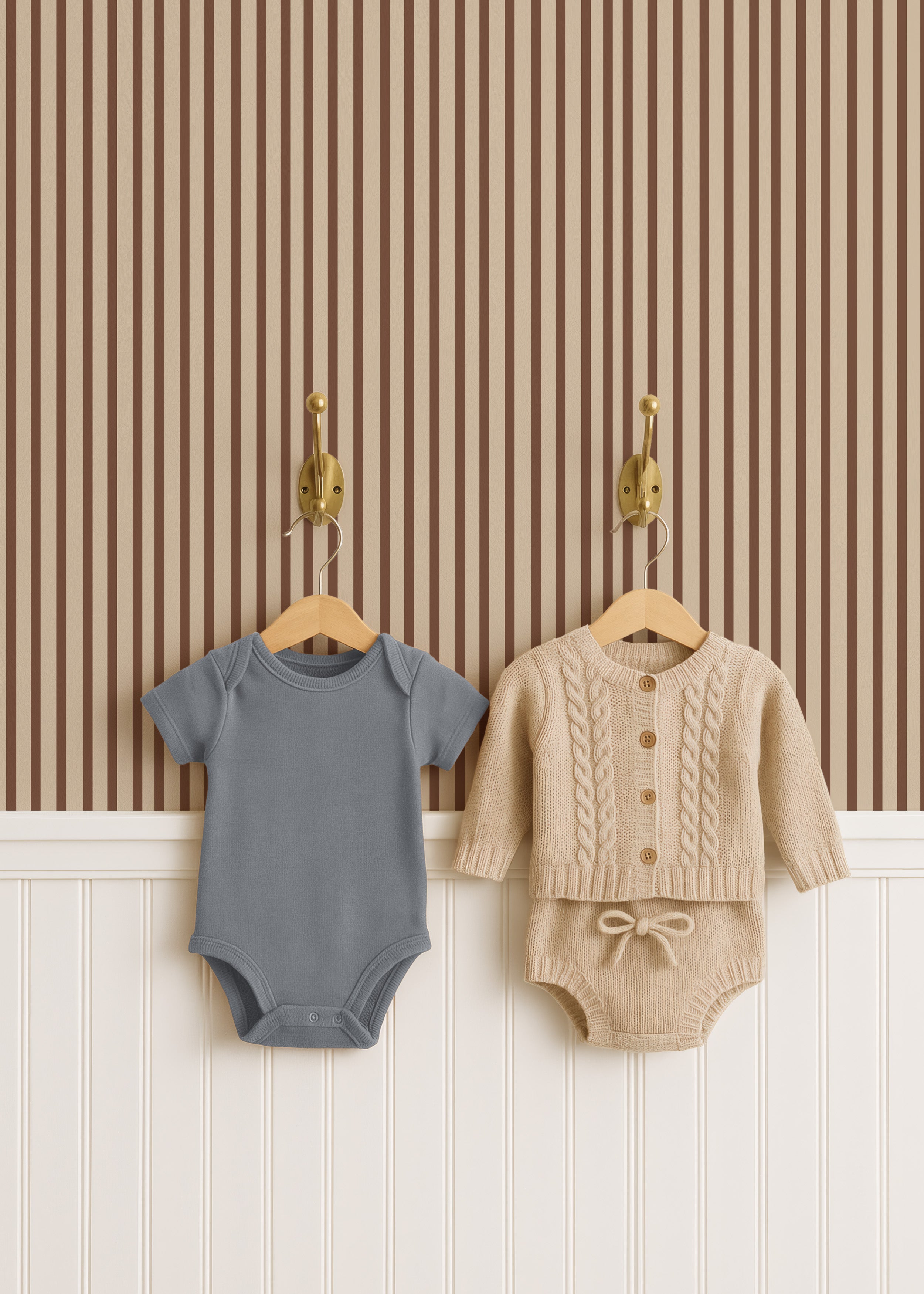 Wallpaper Stripes - chocolate