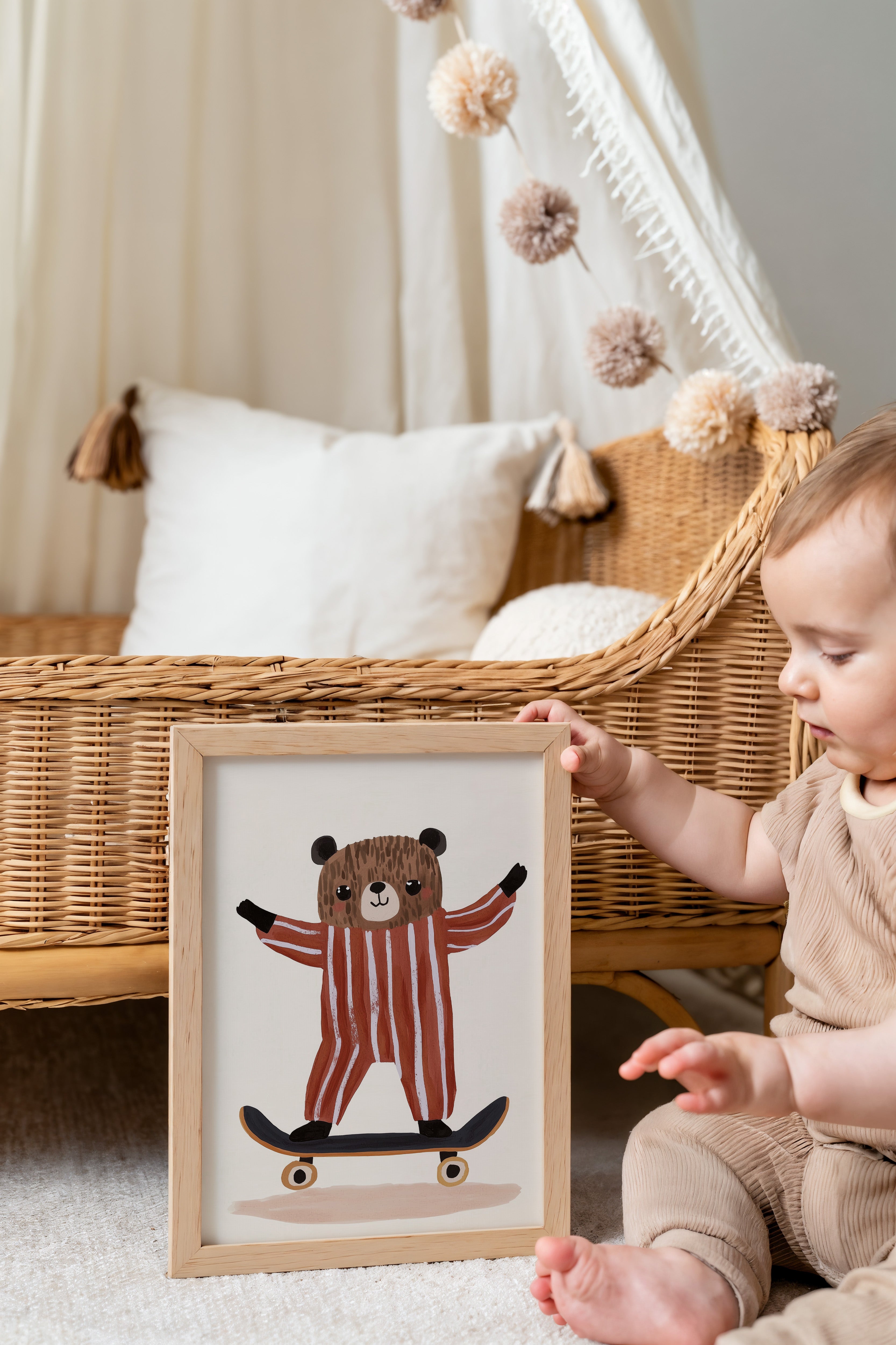 Children's room print - Skateboard bear