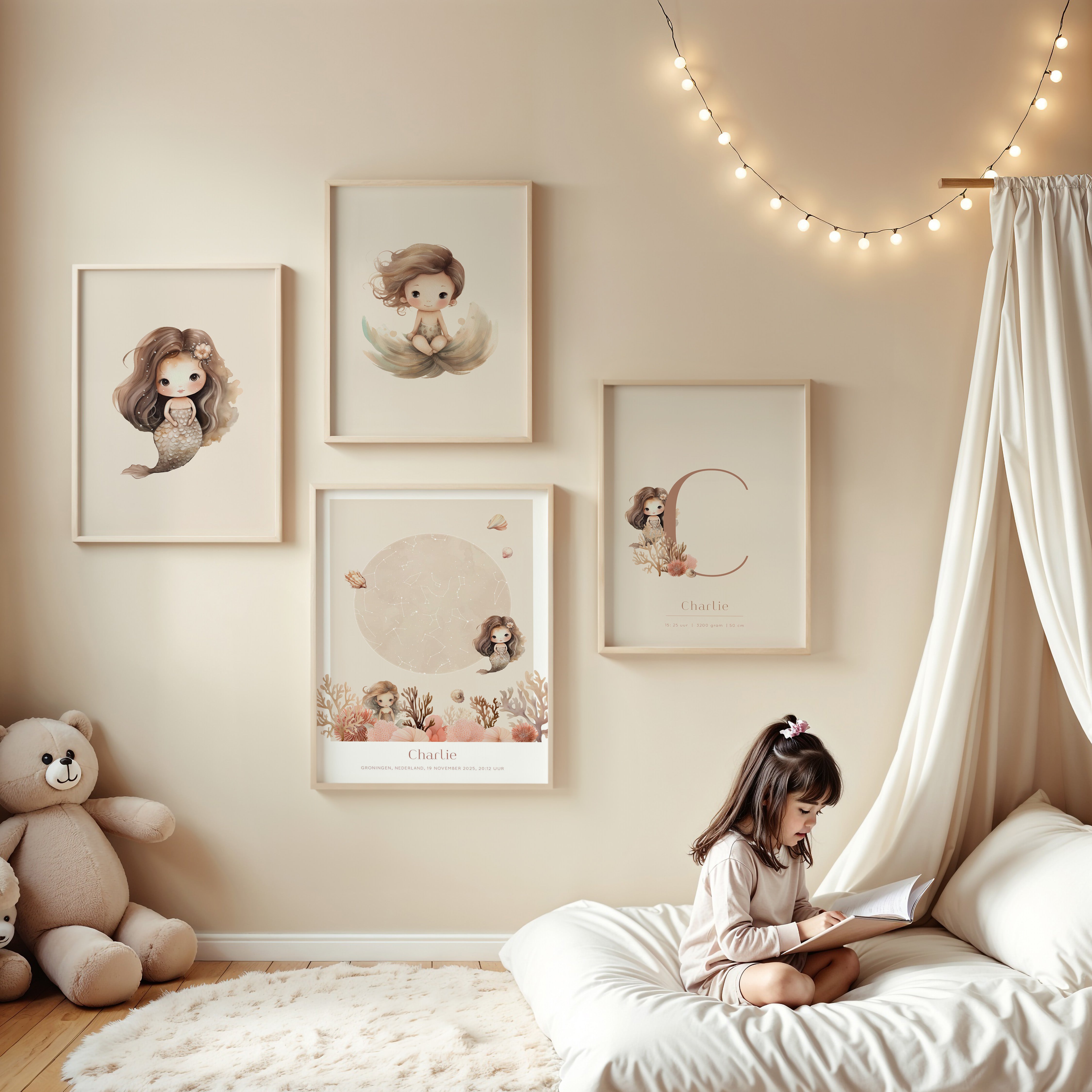 Kinderkamer poster - Zeemeermin beige zittend op staart | Mermaids