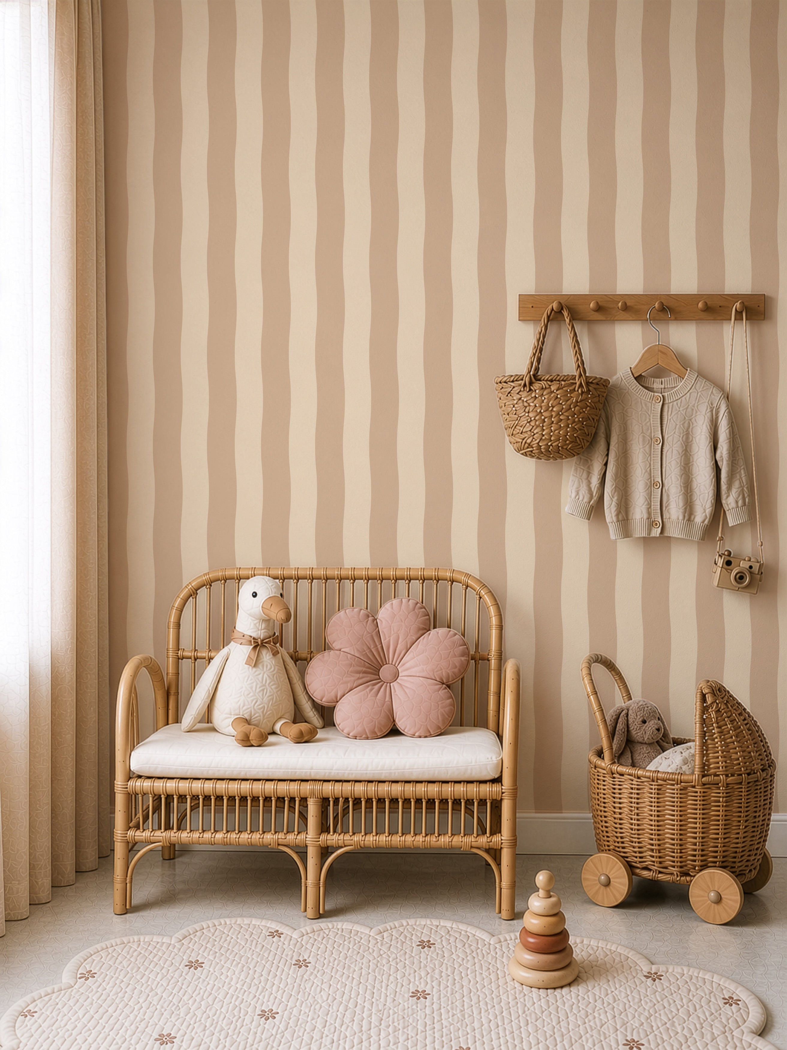 Wallpaper Wavy Stripes - biscuit