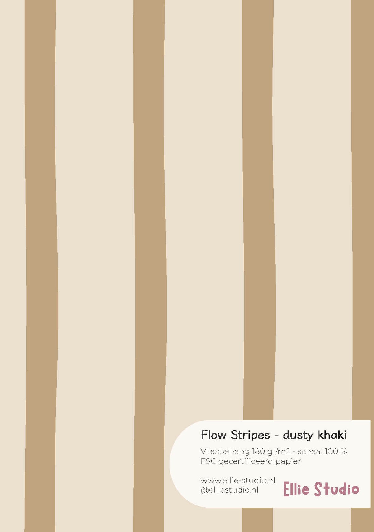 A4 behangstaal Flow Stripes - dusty khaki van ELLIE Studio: licht crème met khakikleurige strepen