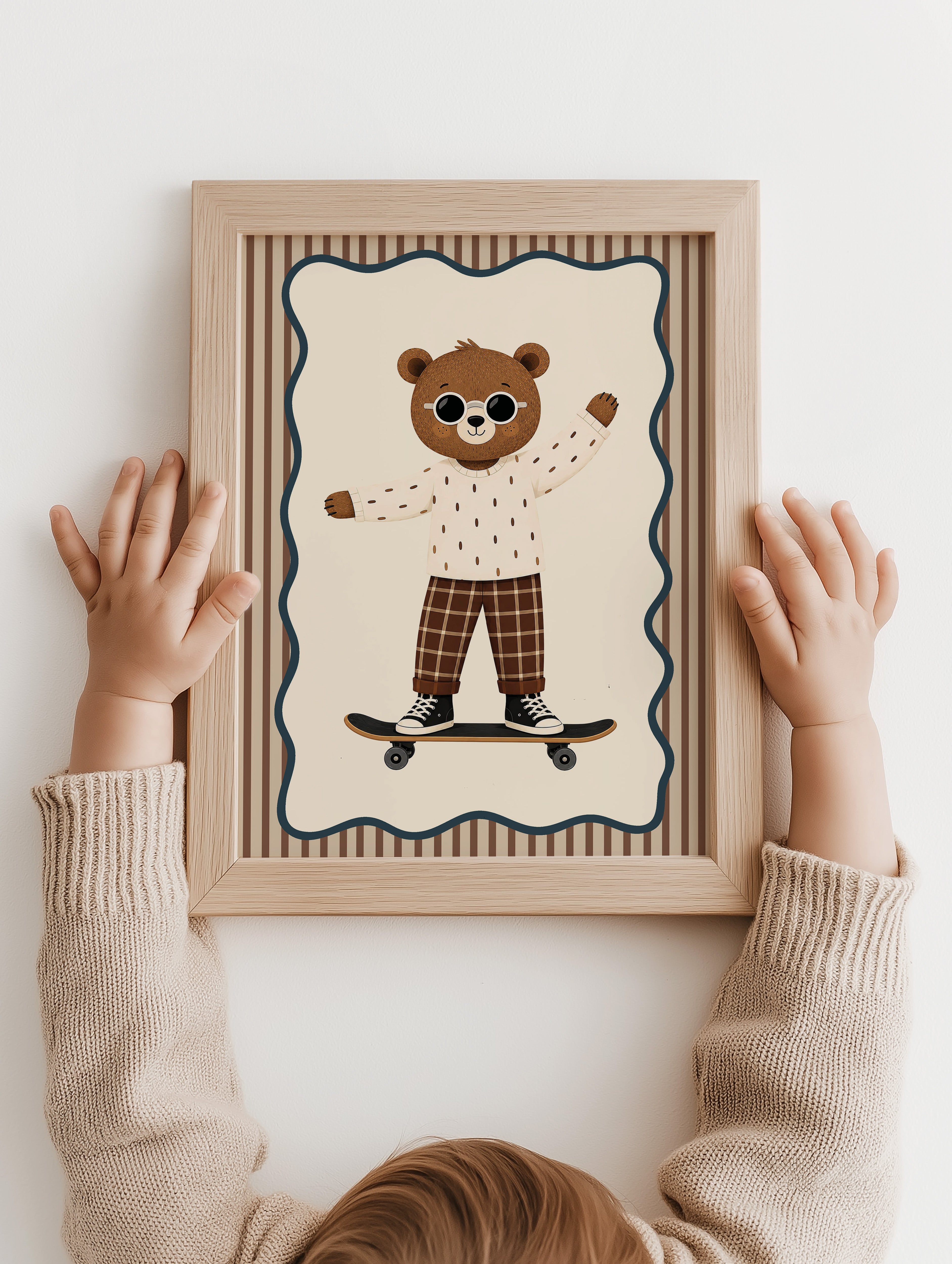 Children's room print - Cool bear on skateboard
