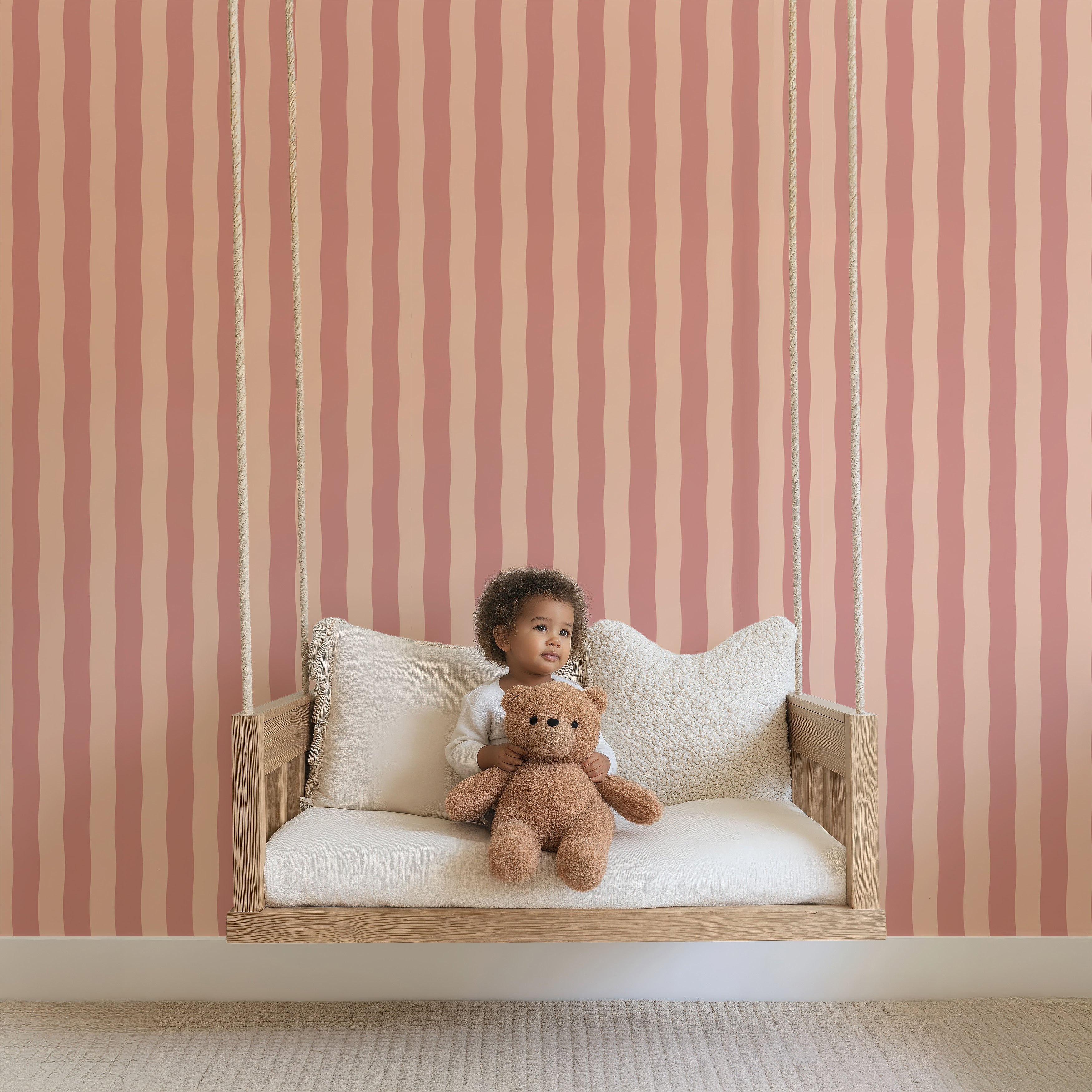 Behang Wavy Stripes - peach pink